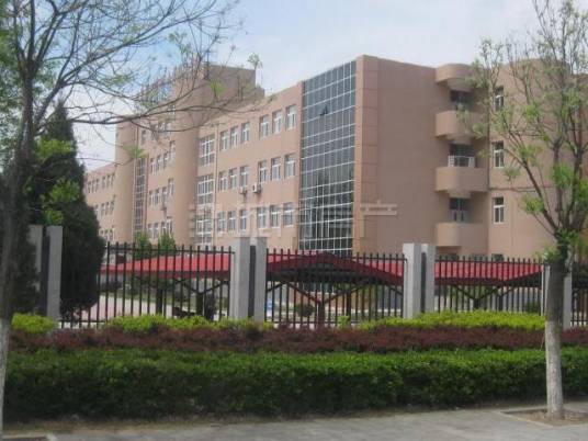 北京市顺义区后沙峪中心小学