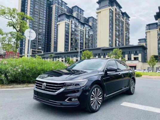 帕萨特 2.0TSI DSG